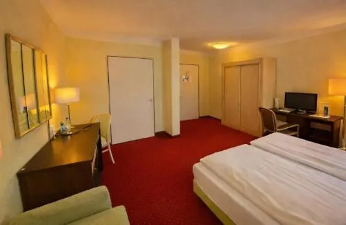 Hotel Phoenix 3*